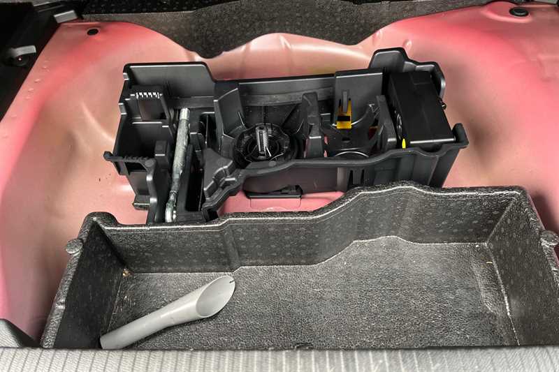 Used Peugeot 2008 2021 for sale - 77700544: Photo 37