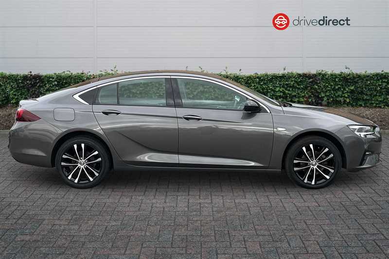 Used Vauxhall Insignia 2022 for sale - 77685948: Photo 2