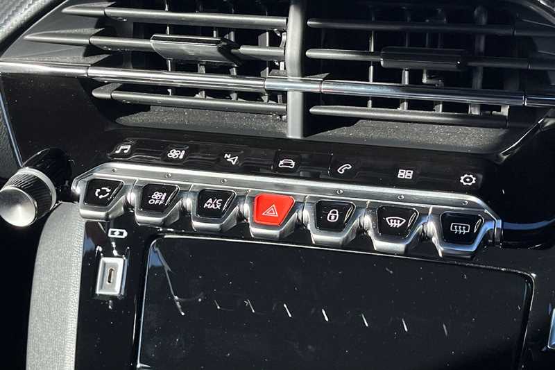 Used Peugeot 208 2020 for sale - 76775826: Photo 15