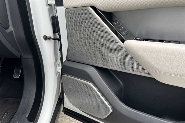 Used Land Rover Range Rover Velar 2018 for sale - 76204097: Photo 27