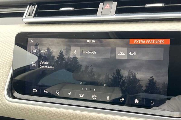 Used Land Rover Range Rover Velar 2018 for sale - 76204097: Photo 45