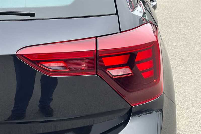 Used Volkswagen Polo 2022 for sale - 76504106: Photo 32