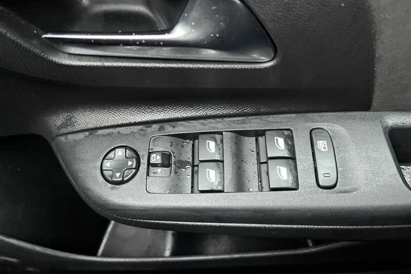 Used Vauxhall Corsa 2023 for sale - 77335438: Photo 16