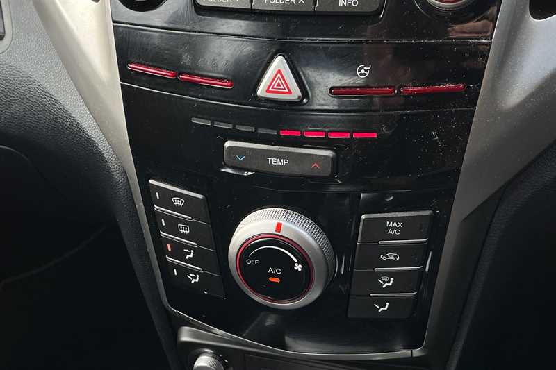 Used Ssangyong Tivoli 2019 for sale - 77374705: Photo 15