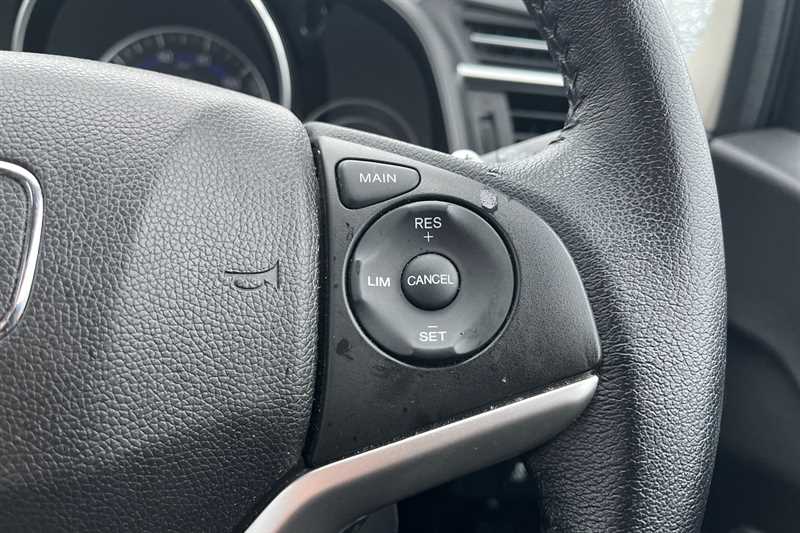 Used Honda Jazz 2018 for sale - 77474210: Photo 22