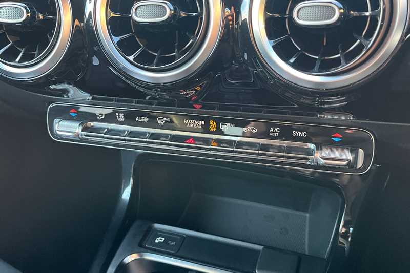 Used Mercedes-Benz A-Class 2019 for sale - 76956837: Photo 15