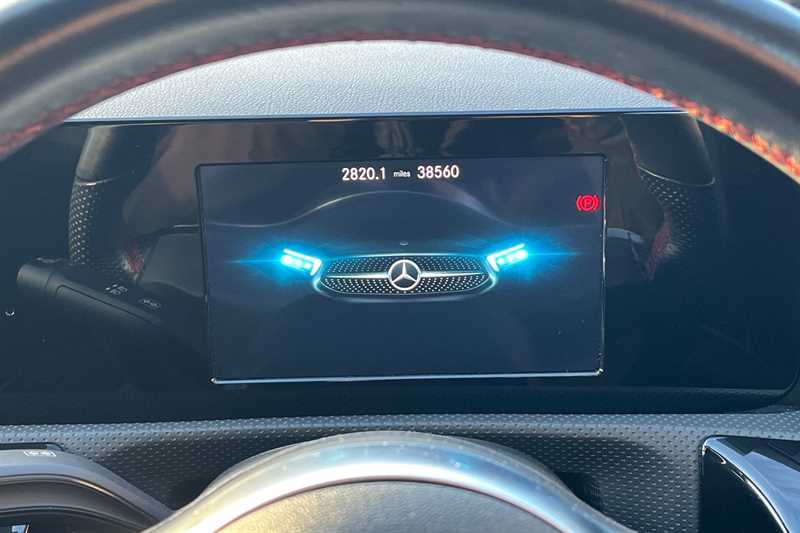 Used Mercedes-Benz A-Class 2019 for sale - 76956837: Photo 20