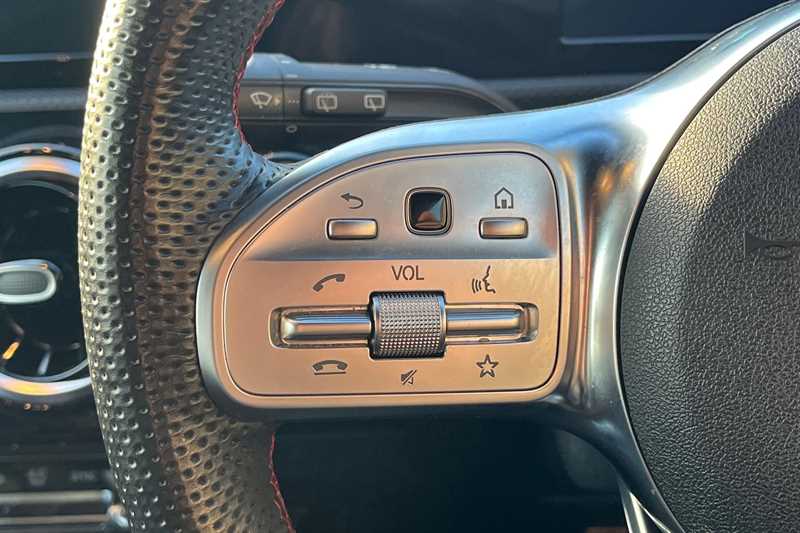 Used Mercedes-Benz A-Class 2019 for sale - 76956837: Photo 21