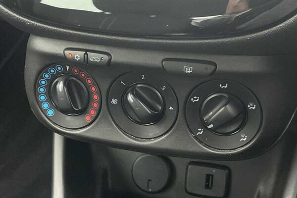 Used Vauxhall Corsa 2019 for sale - 76113655: Photo 15