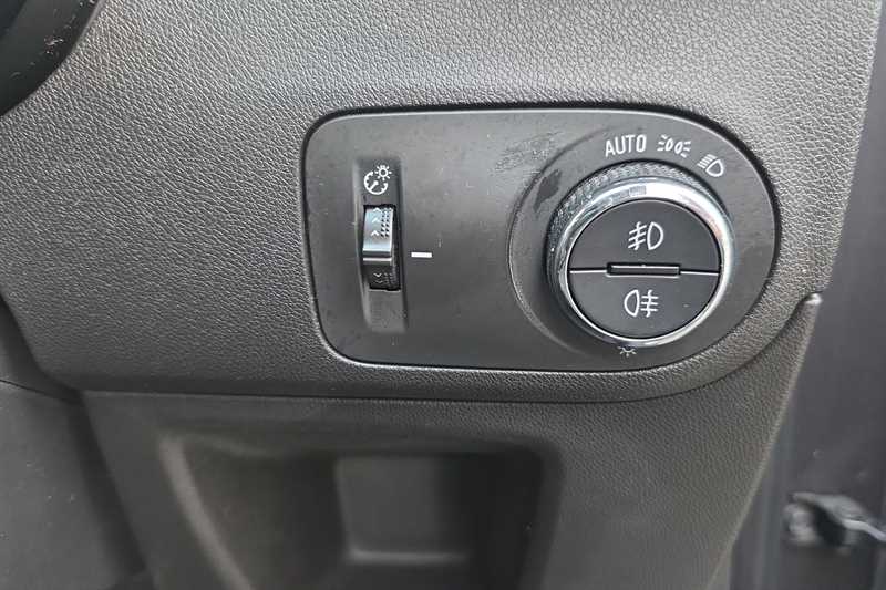 Used Vauxhall Crossland 2022 for sale - 77843088: Photo 36