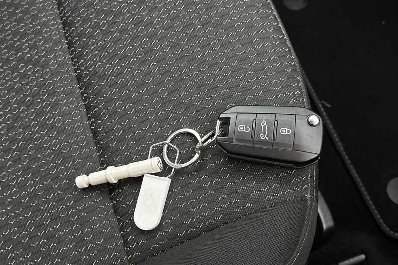 Used Vauxhall Crossland X 2019 for sale - 76747580: Photo 36