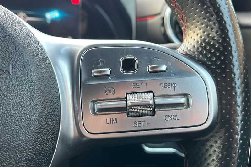 Used Mercedes-Benz A-Class 2018 for sale - 77362305: Photo 22