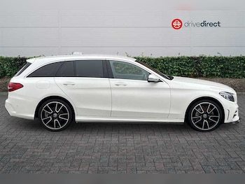 Used Mercedes-Benz C Class 2019 for sale - 77481857: Photo