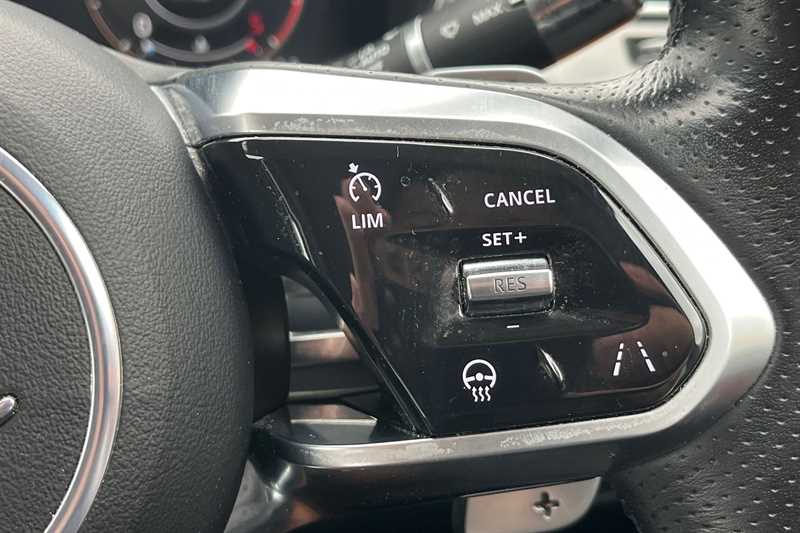 Used Jaguar F-Pace 2021 for sale - 76504013: Photo 22