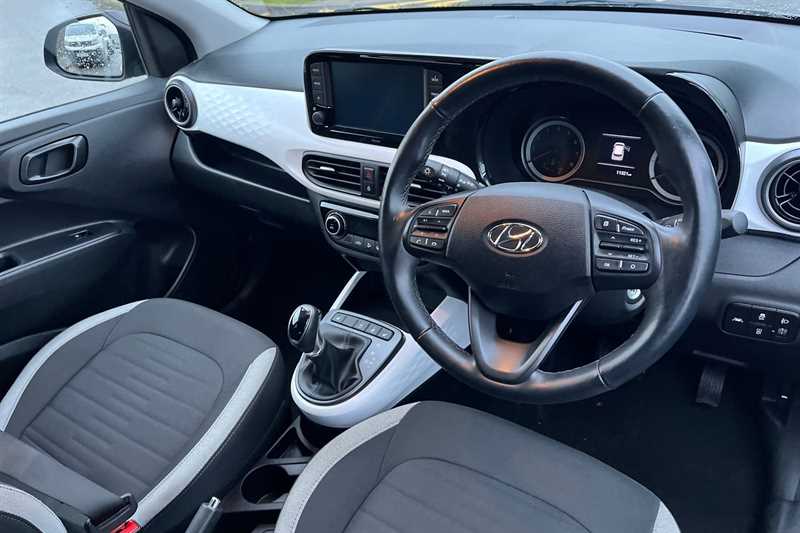 Used Hyundai i10 2022 for sale - 77390390: Photo 38