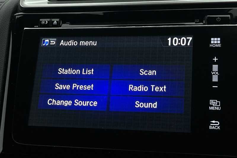 Used Honda Jazz 2018 for sale - 77561493: Photo 40