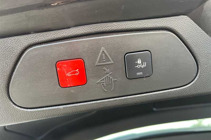 Used Vauxhall Grandland for sale - 77566391: Photo 39