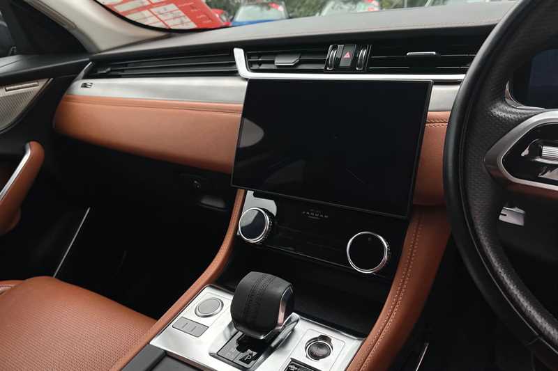 Used Jaguar F-Pace 2021 for sale - 76530598: Photo 14