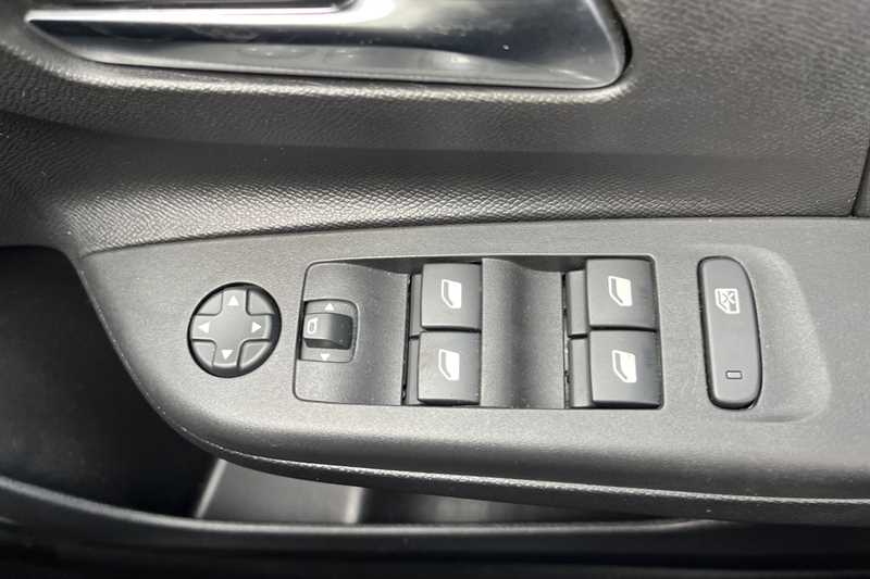 Used Vauxhall Corsa 2023 for sale - 76530461: Photo 16