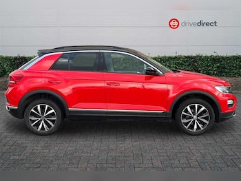Used Volkswagen T-Roc 2020 for sale - 77811705: Photo