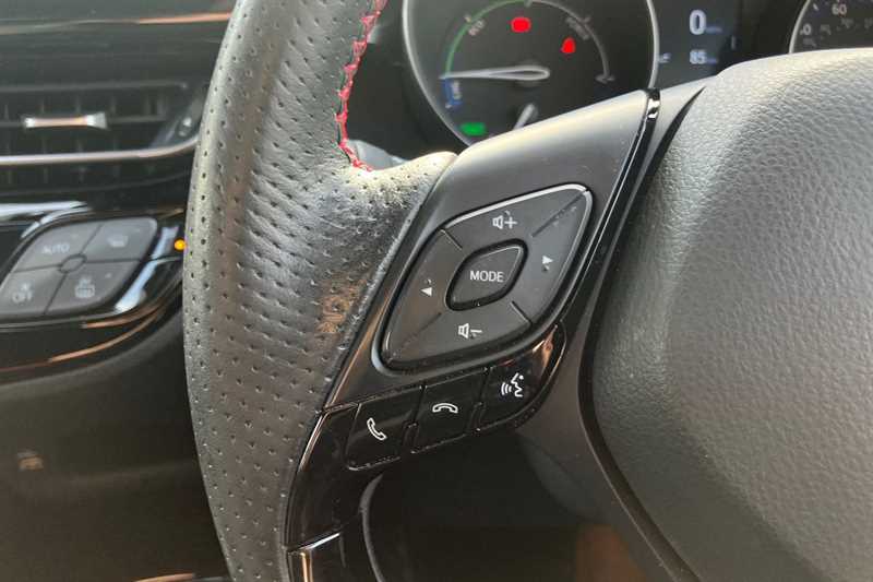 Used Toyota C-HR 2022 for sale - 77415854: Photo 21