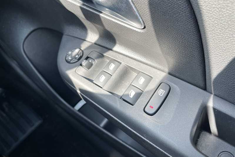 Used Vauxhall Corsa 2025 for sale - 78217563: Photo 16