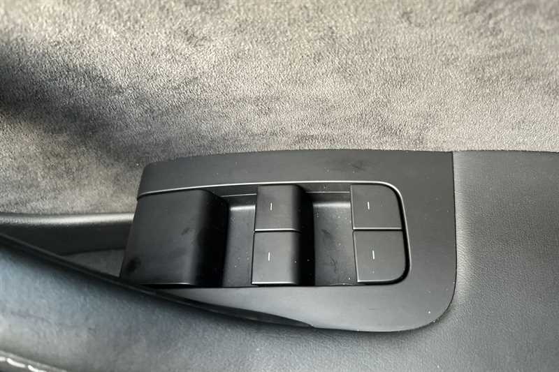 Used Tesla Model 3 2021 for sale - 76944899: Photo 16