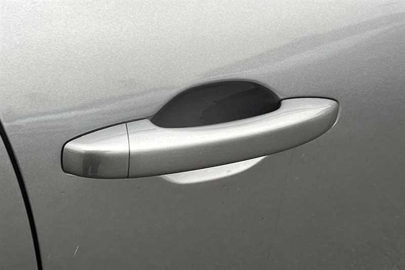 Used Renault Clio 2025 for sale - 78160558: Photo 33