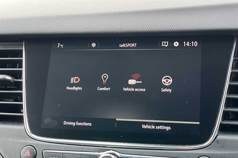 Used Vauxhall Crossland 2022 for sale - 77391132: Photo 46