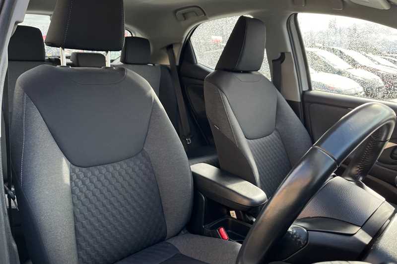 Used Toyota Yaris 2021 for sale - 77700525: Photo 23