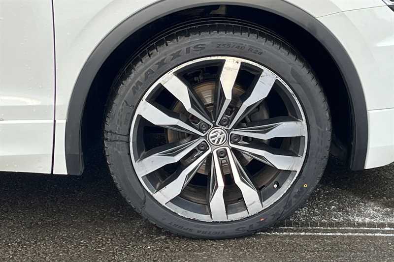 Used Volkswagen Tiguan 2018 for sale - 77899890: Photo 10