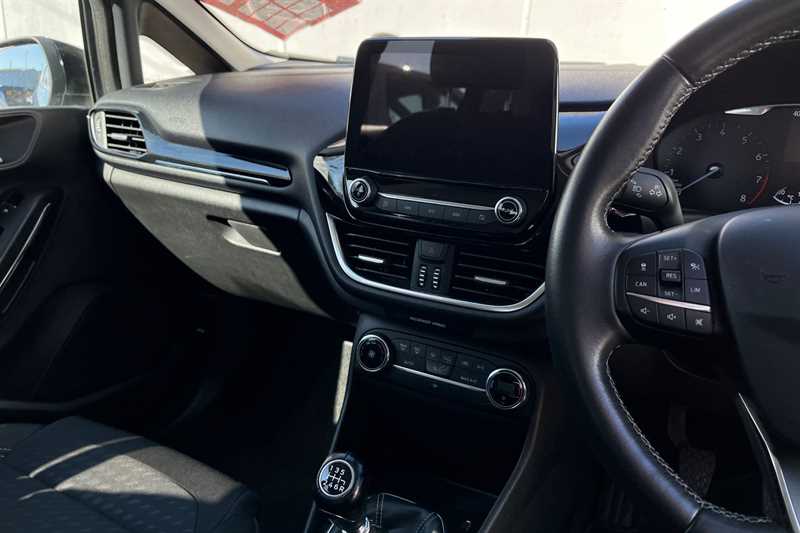 Used Ford Fiesta 2018 for sale - 77944382: Photo 14