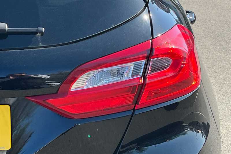 Used Ford Fiesta 2018 for sale - 77944382: Photo 32