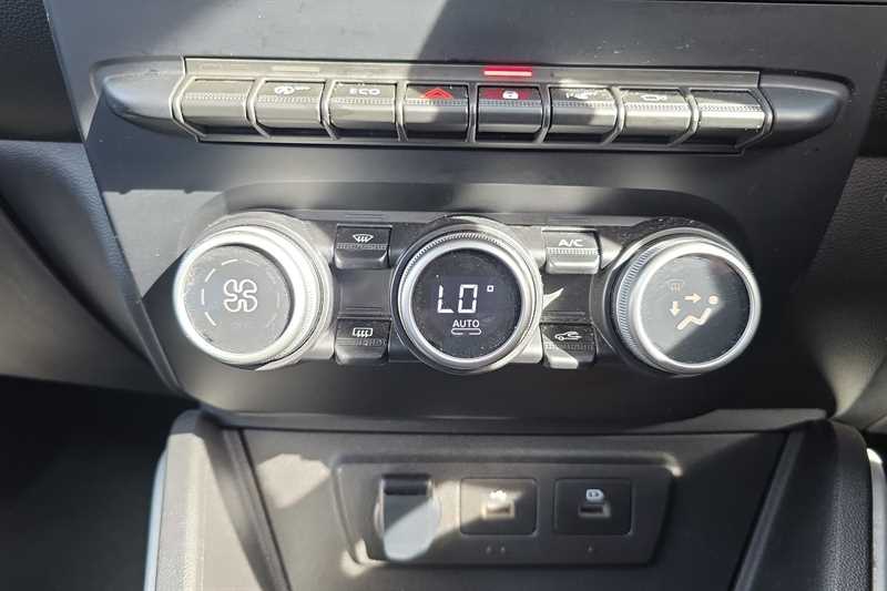 Used Dacia Duster 2023 for sale - 76125052: Photo 15