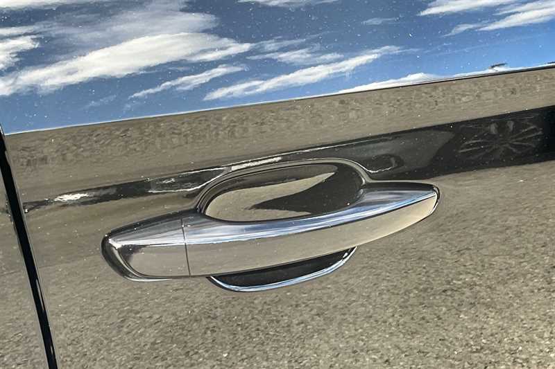 Vehicle 33