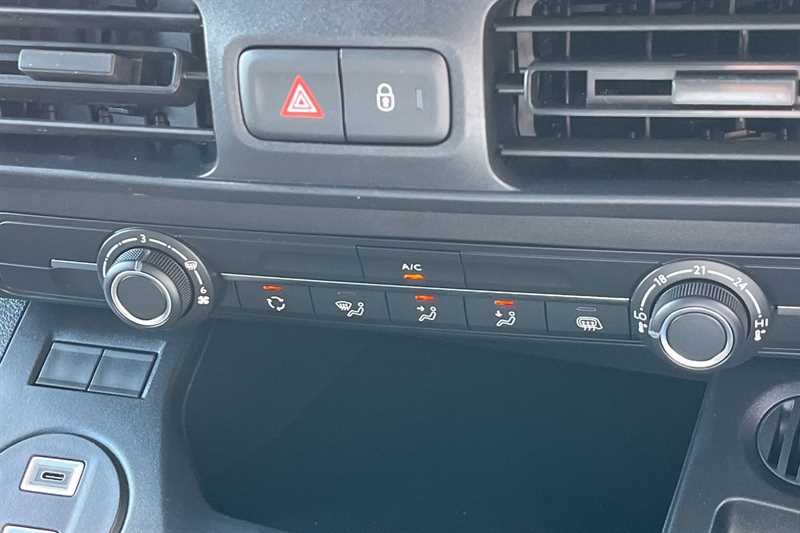 Used Vauxhall Combo 2024 for sale - 76844255: Photo 15