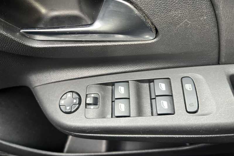 Used Vauxhall Corsa 2021 for sale - 76411774: Photo 16