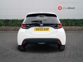 Used Toyota Yaris 2023 for sale - 78248348: Photo