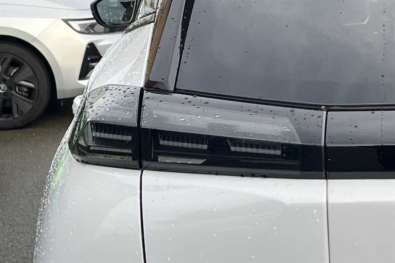 Used Peugeot 2008 2024 for sale - 76448541: Photo 31