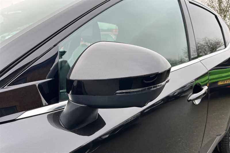 Used Nissan Qashqai for sale - 78051383: Photo 35