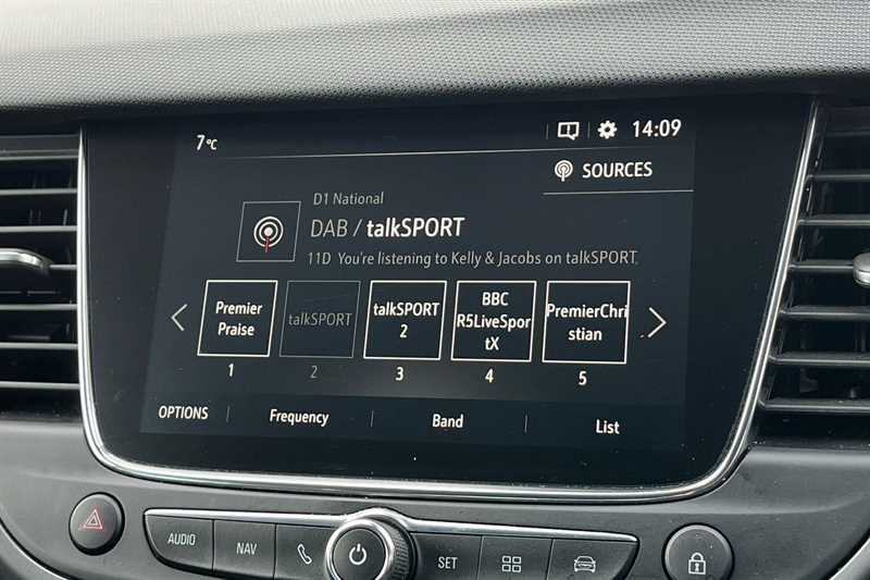 Used Vauxhall Crossland 2022 for sale - 77362743: Photo 17