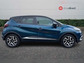 Used Renault Captur 2020 for sale - 79744900: Photo