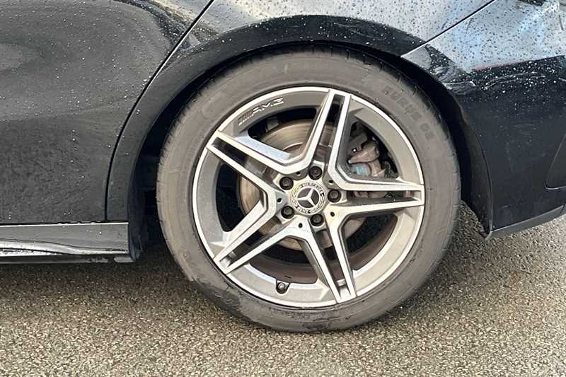 Used Mercedes-Benz A-Class 2018 for sale - 77800984: Photo 12