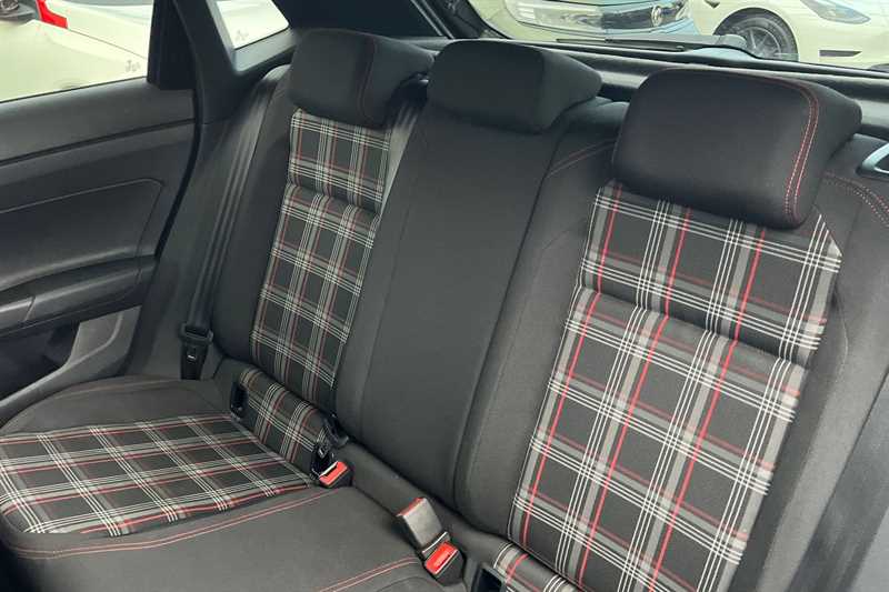 Used Volkswagen Polo for sale - 76930228: Photo 24