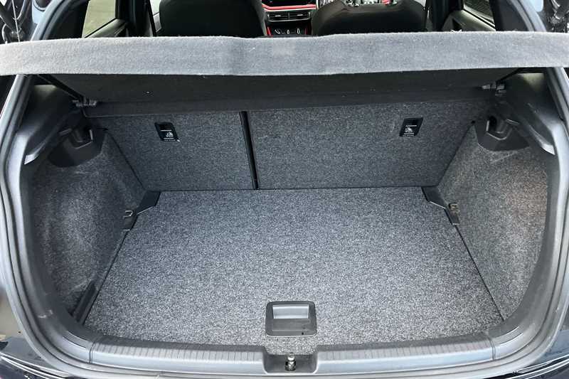 Used Volkswagen Polo for sale - 76930228: Photo 25