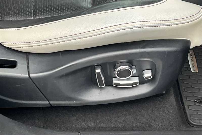 Used Jaguar F-Pace 2019 for sale - 77349055: Photo 26