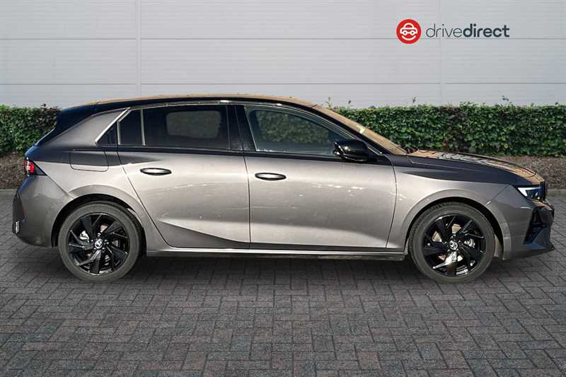 Used Vauxhall Astra 2023 for sale - 76955578: Photo 2