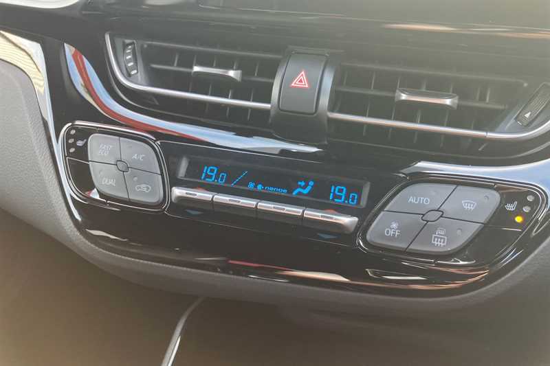 Used Toyota C-HR for sale - 77335523: Photo 15