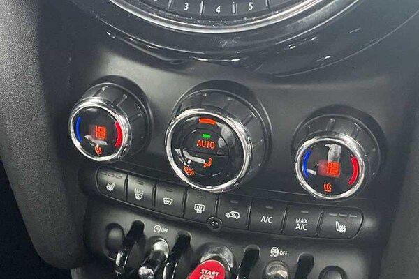 Used MINI Convertible 2018 for sale - 76168942: Photo 15
