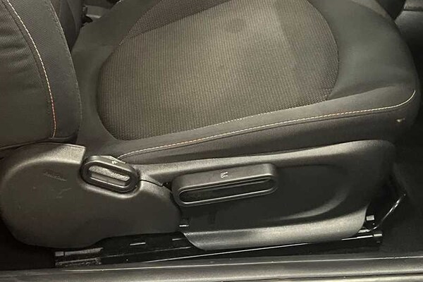 Used MINI Convertible 2018 for sale - 76168942: Photo 26